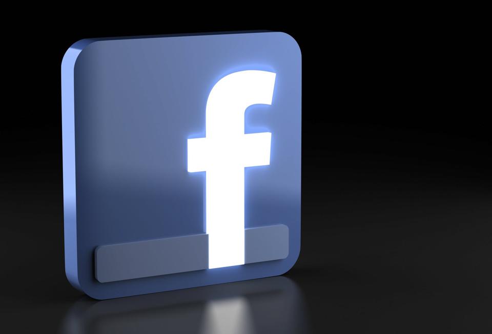 臉書行銷策略：經營微商品牌，靠粉絲團能否做生意？